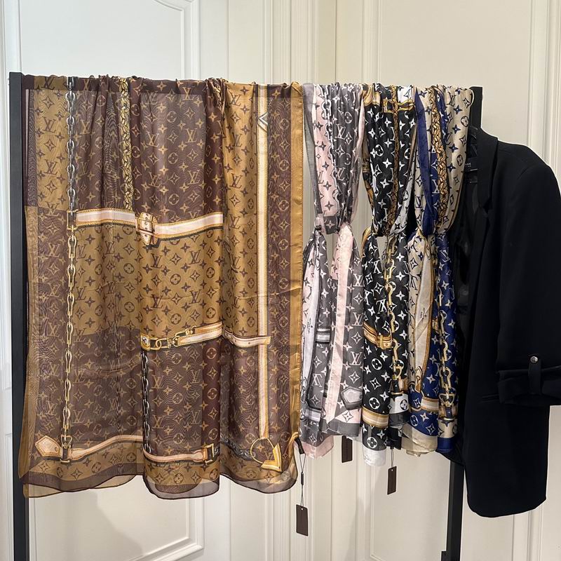 LV silk scarf 180-90cm E (5)