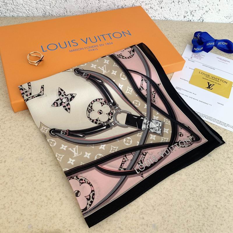 LV silk scarf 50X50cm E (6)