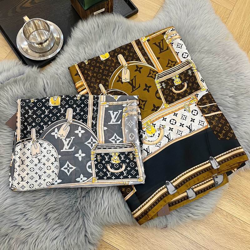 LV silk scarf 90-180cm E (12)