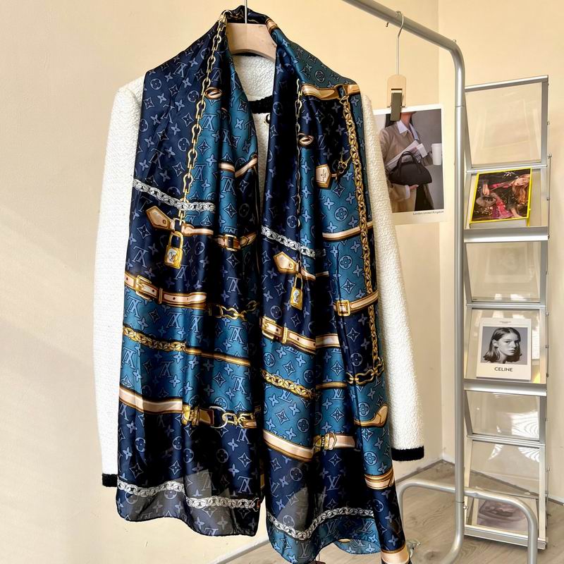 LV silk scarf 90-180cm E (7)