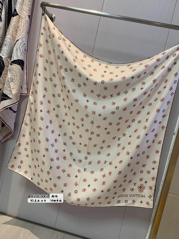 LV silk scarf 90X90cm E (12)