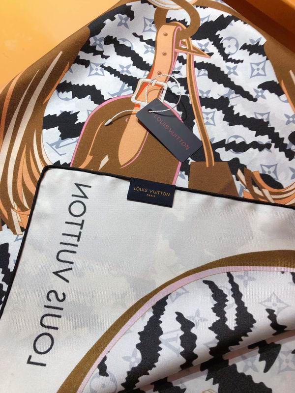 LV silk scarf 90X90cm E (14)