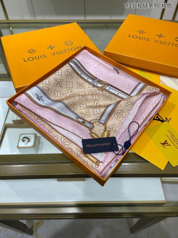 LV silk scarf 90X90cm E (16)
