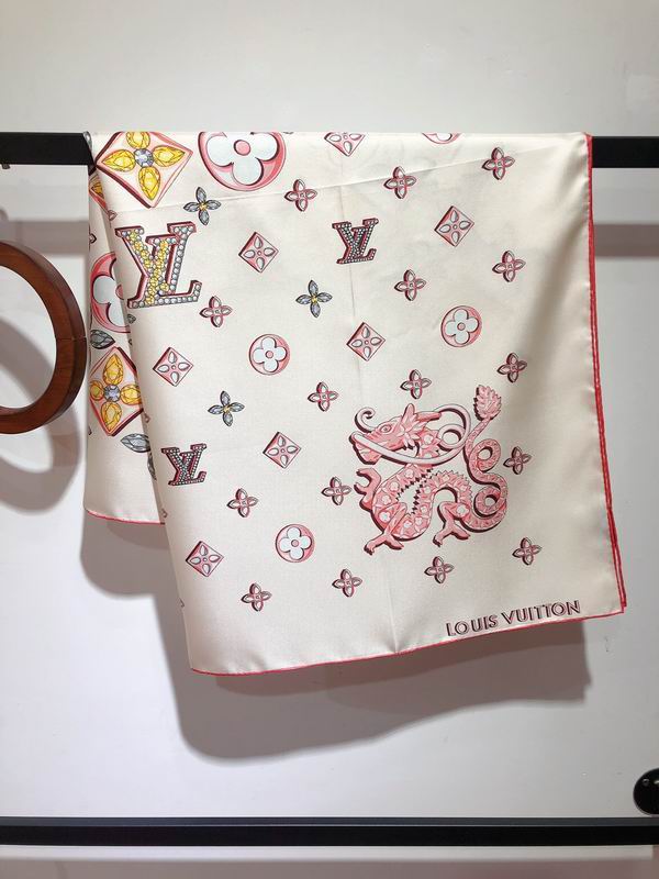 LV silk scarf 90X90cm E (29)