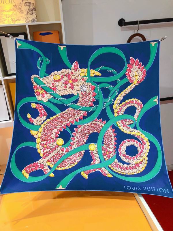 LV silk scarf 90X90cm E (29)