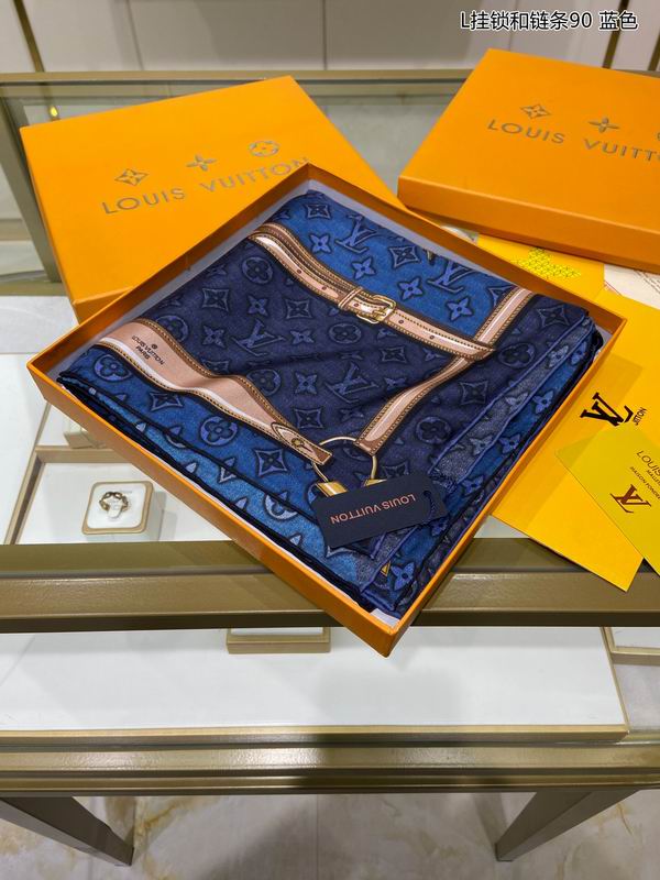 LV silk scarf 90X90cm E (5)