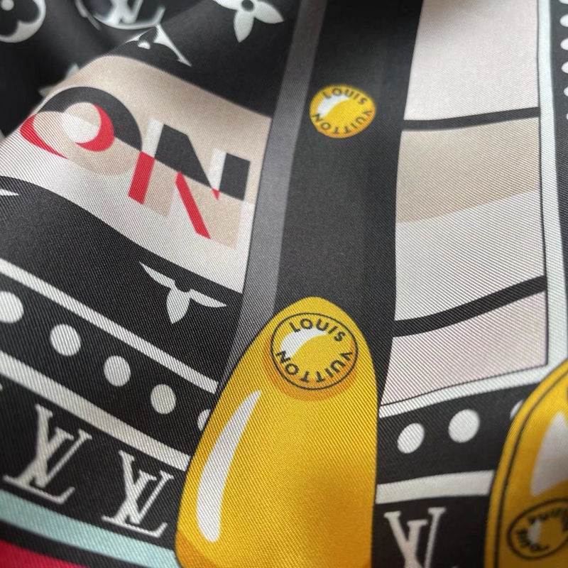 LV silk scarf 90X90cm E (6)