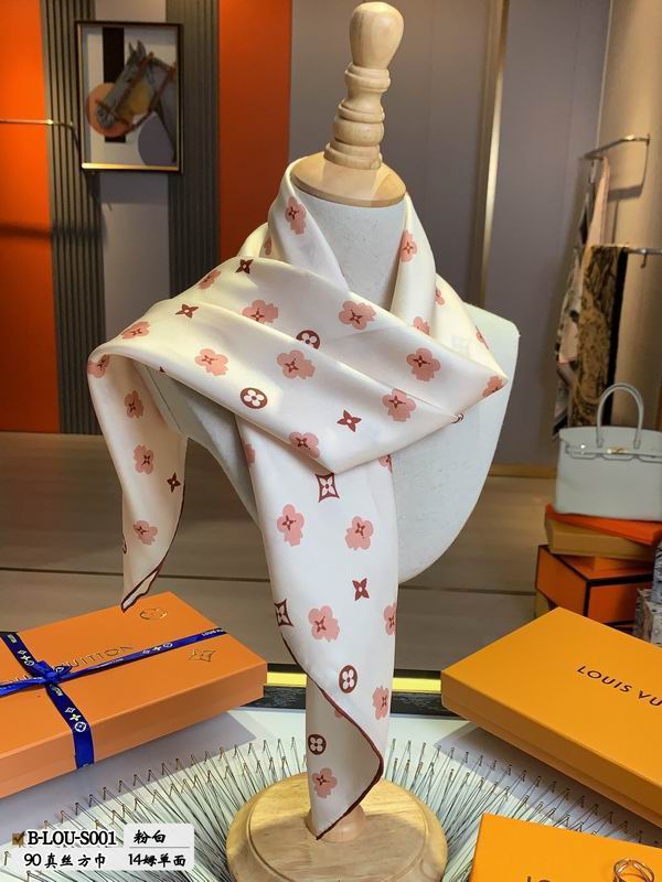 LV silk scarf 90X90cm E (9)