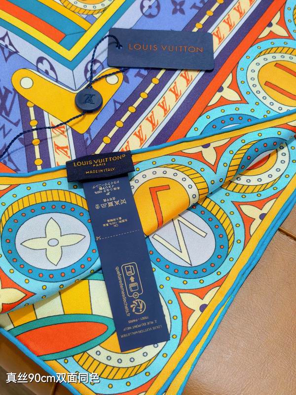 LV silk scarf 90X90cm E05 (16)