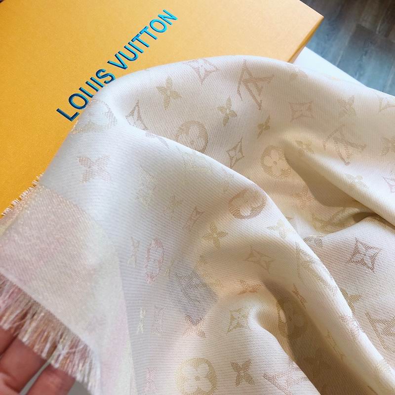LV silk scarf E (17)