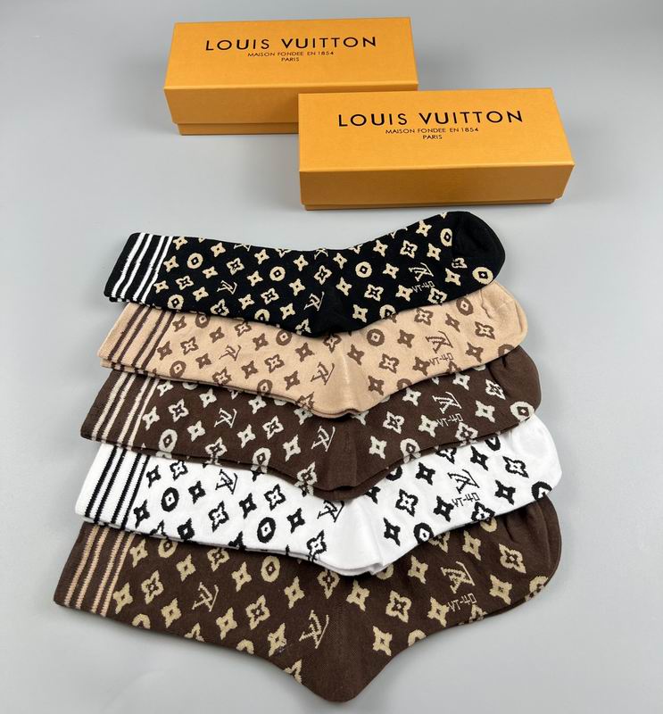LV socks (1)_2328714