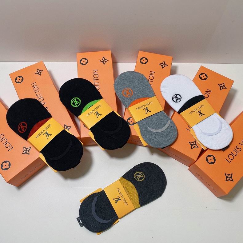 LV socks (2)