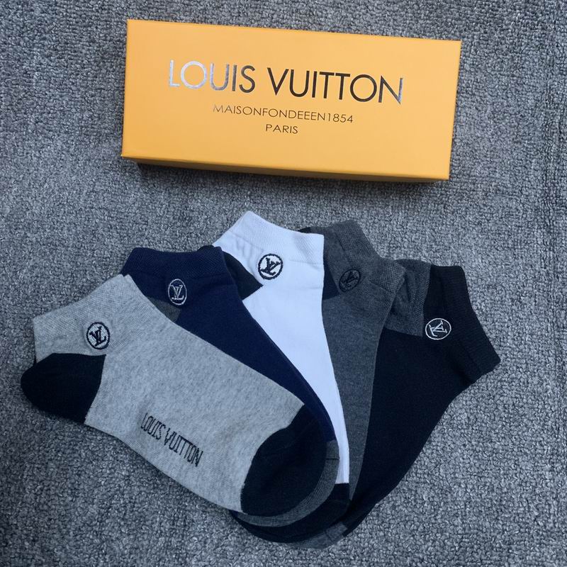 LV socks (2)