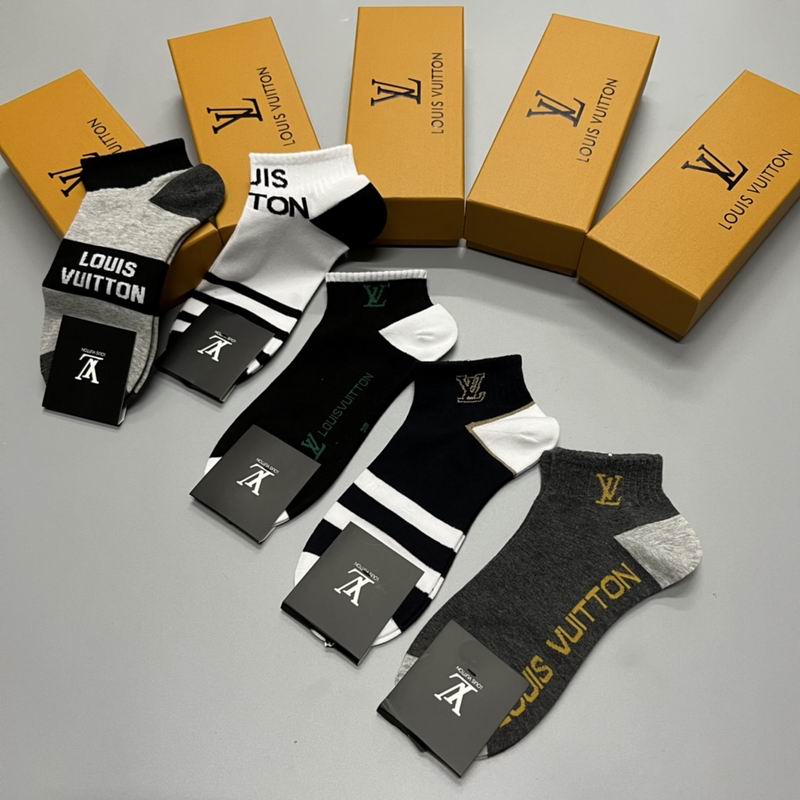 LV socks (2)