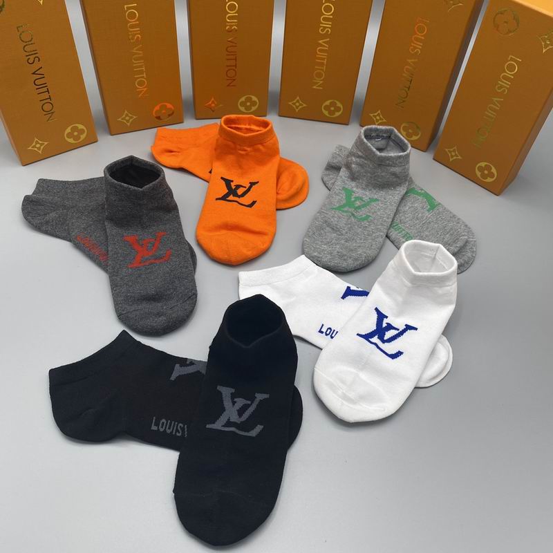 LV socks (2)