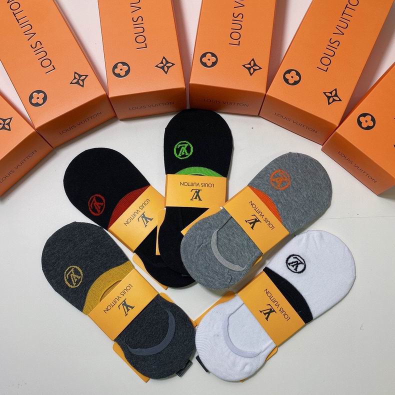 LV socks (3)