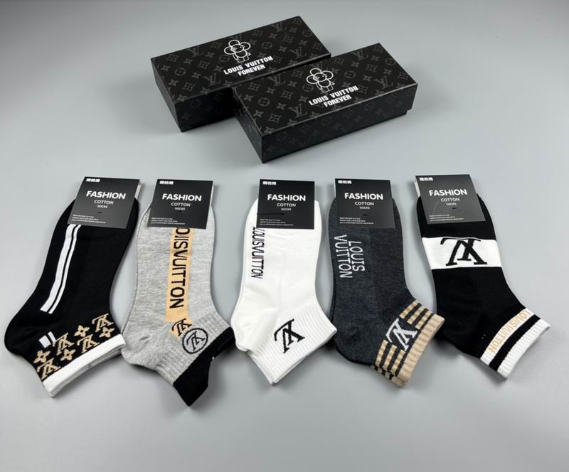 LV socks (3)