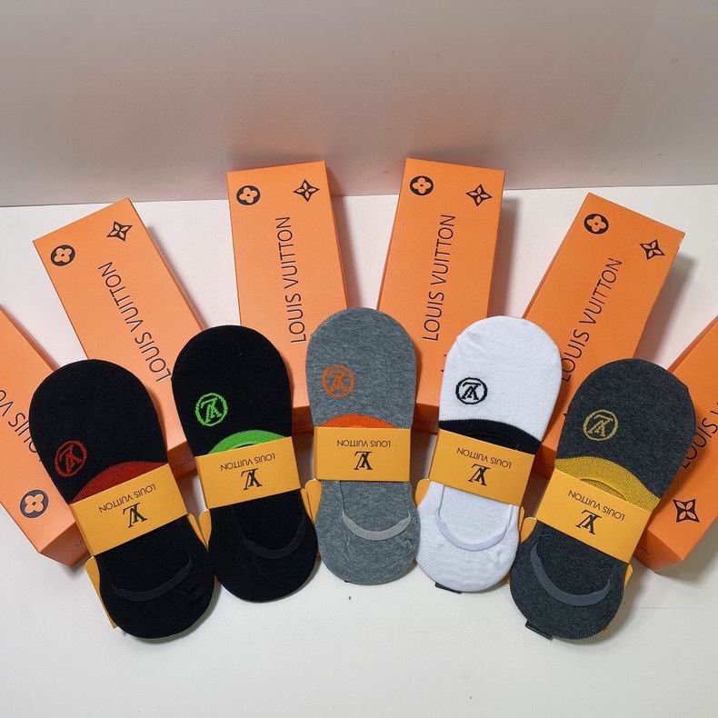 LV socks (5)