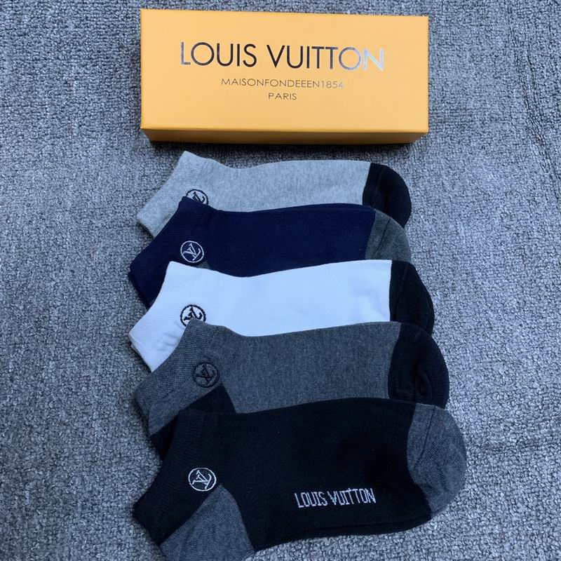LV socks (5)