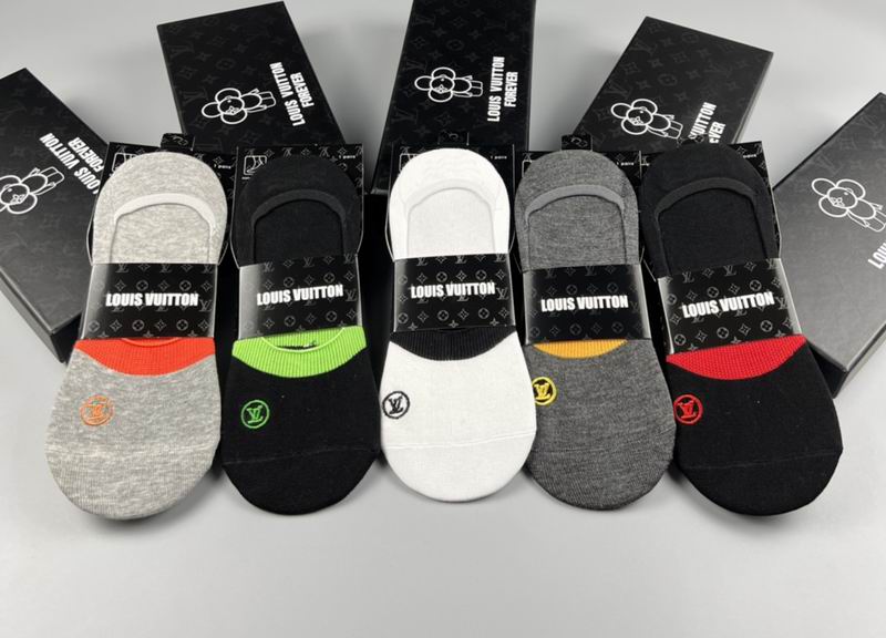 LV socks (6)
