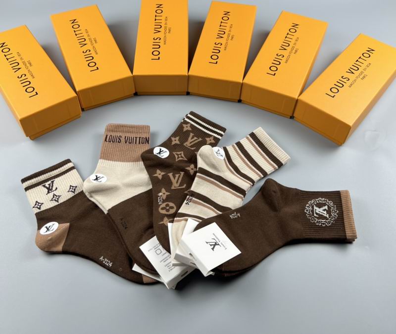 LV socks (6)