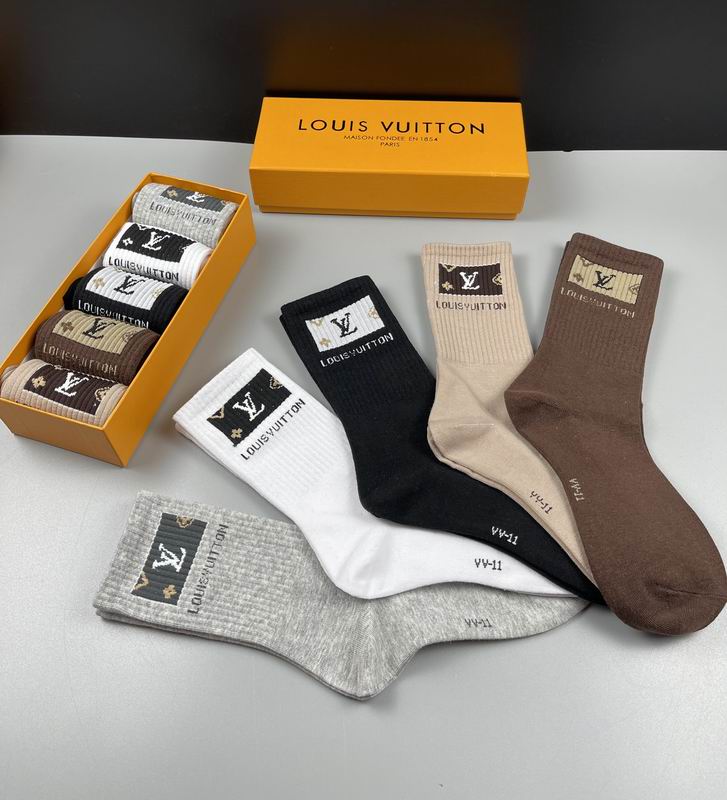 LV socks (6)