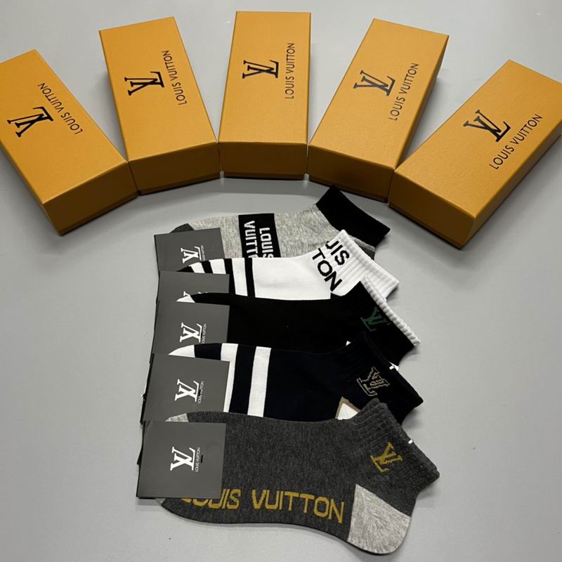 LV socks (6)