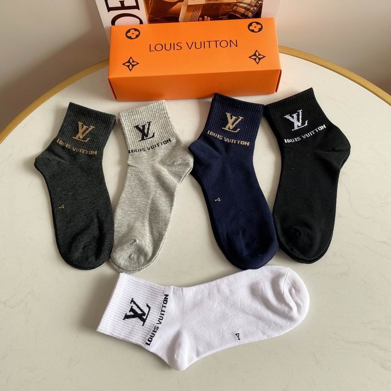 LV socks (7)