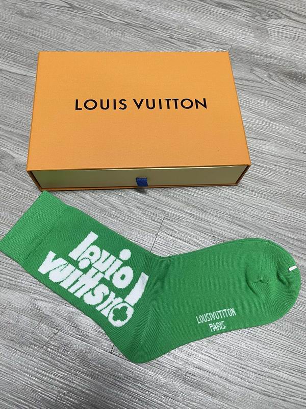 LV socks (7)