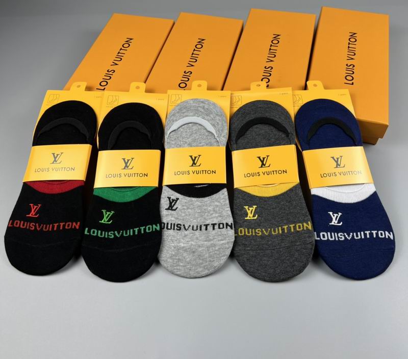 LV socks (8)