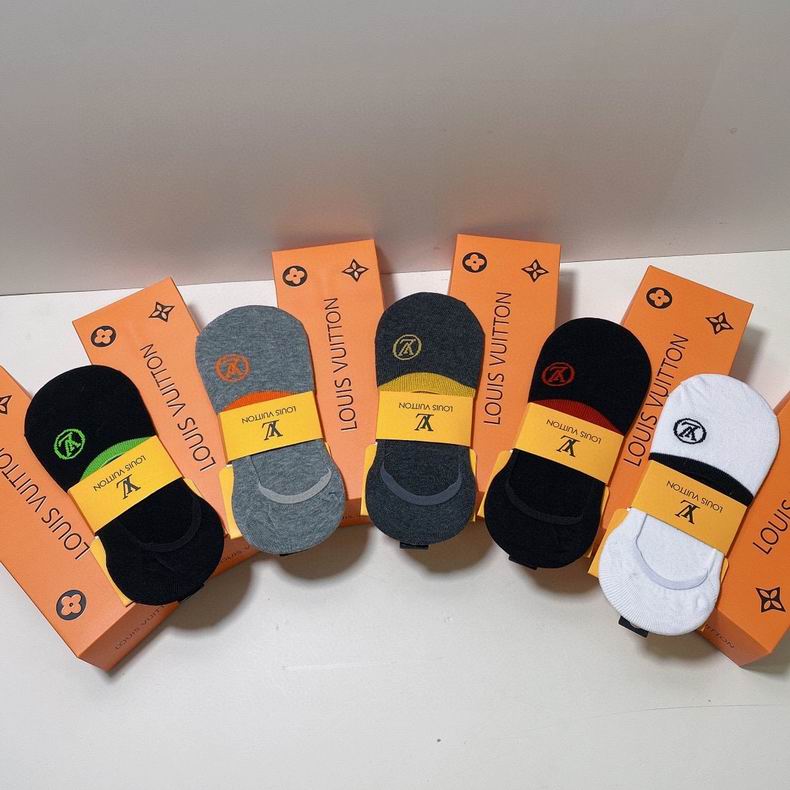 LV socks (8)