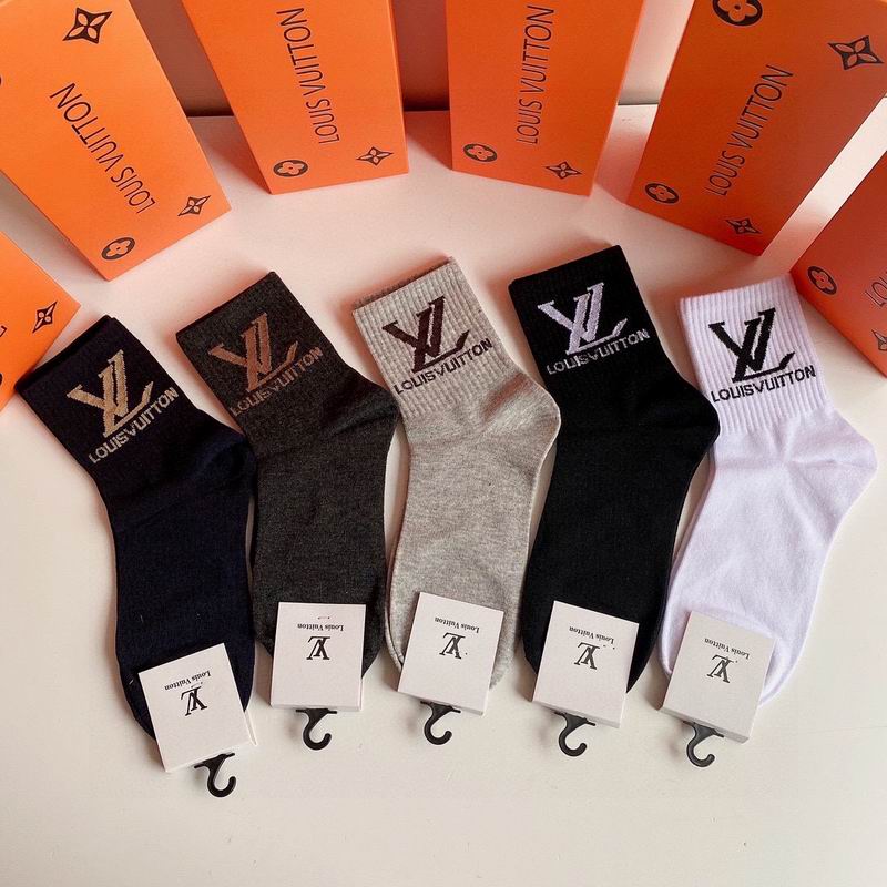 LV socks (8)