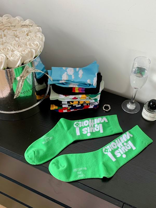 LV socks  (1)