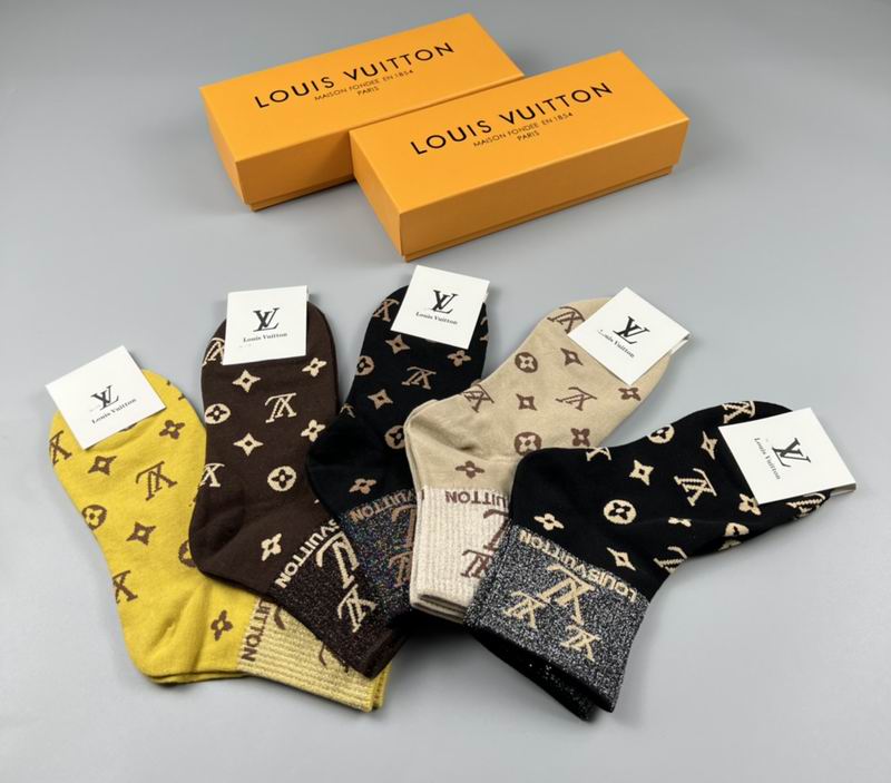 LV socks  (1)