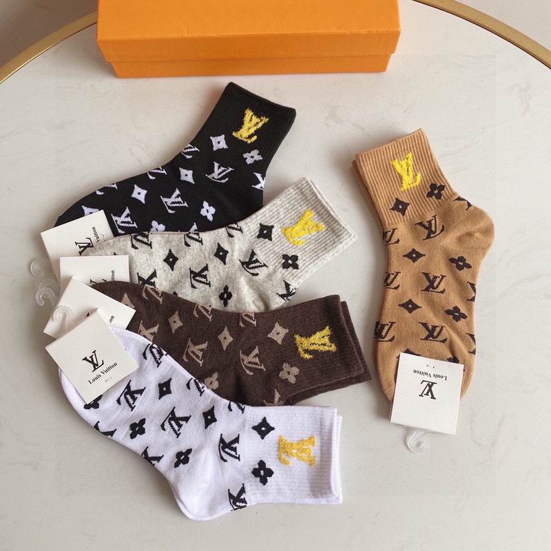 LV socks  (1)