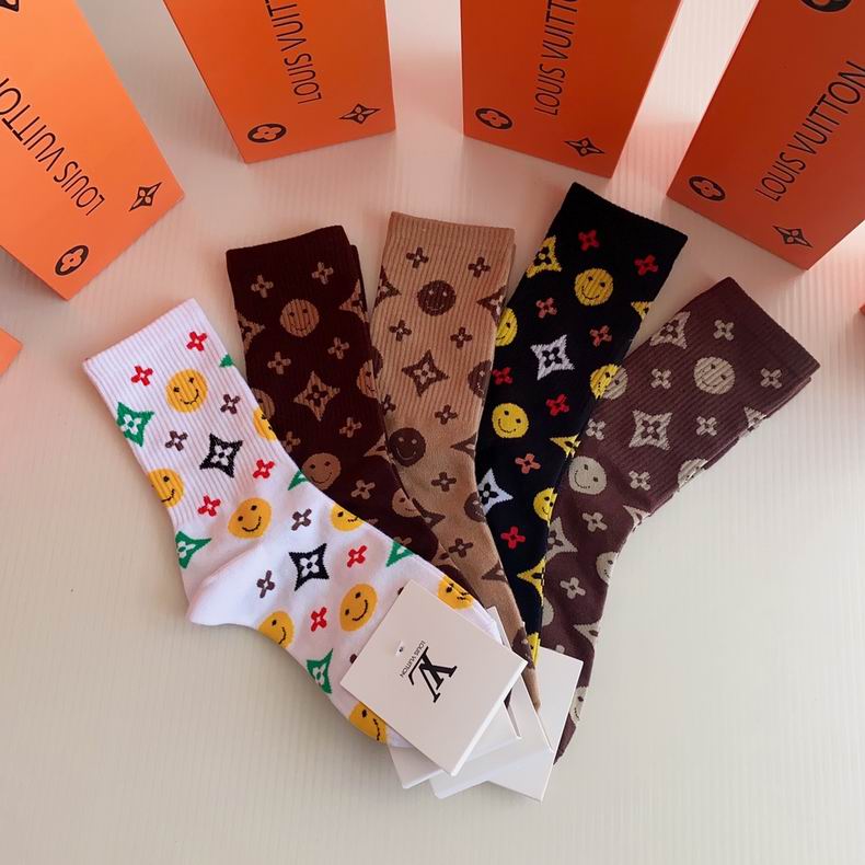 LV socks  (2)