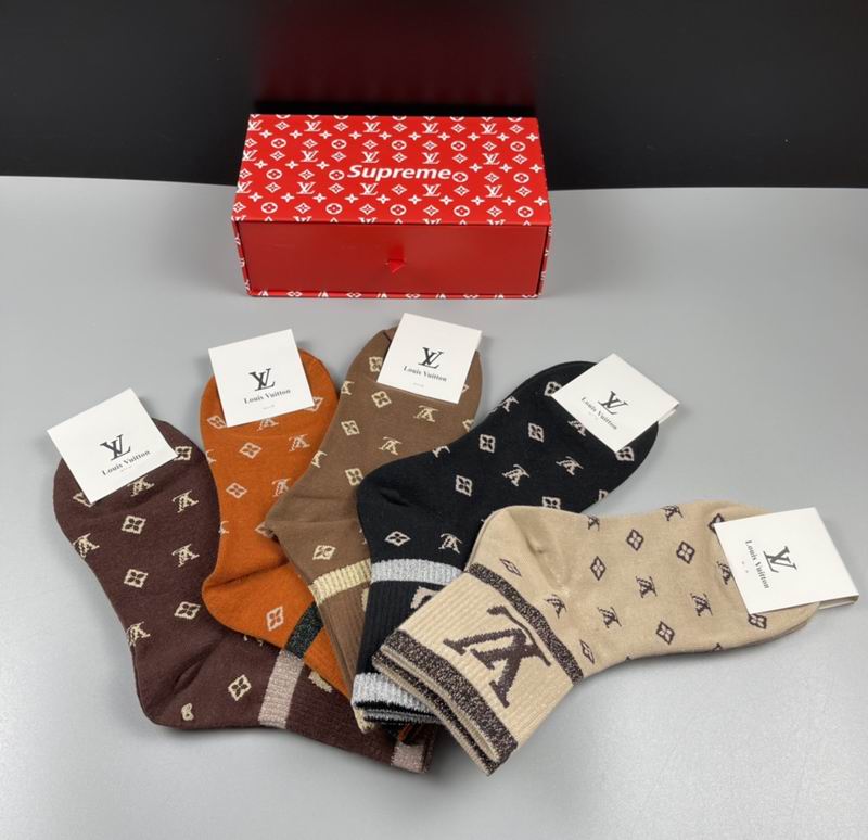 LV socks  (2)