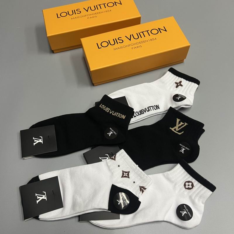 LV socks  (2)