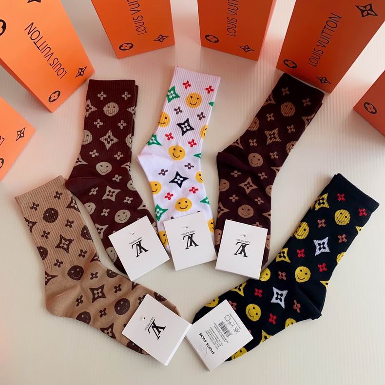 LV socks  (3)