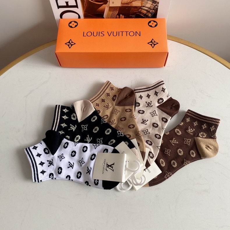 LV socks  (3)