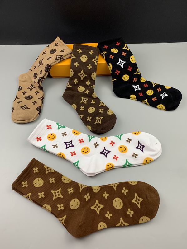 LV socks  (4)