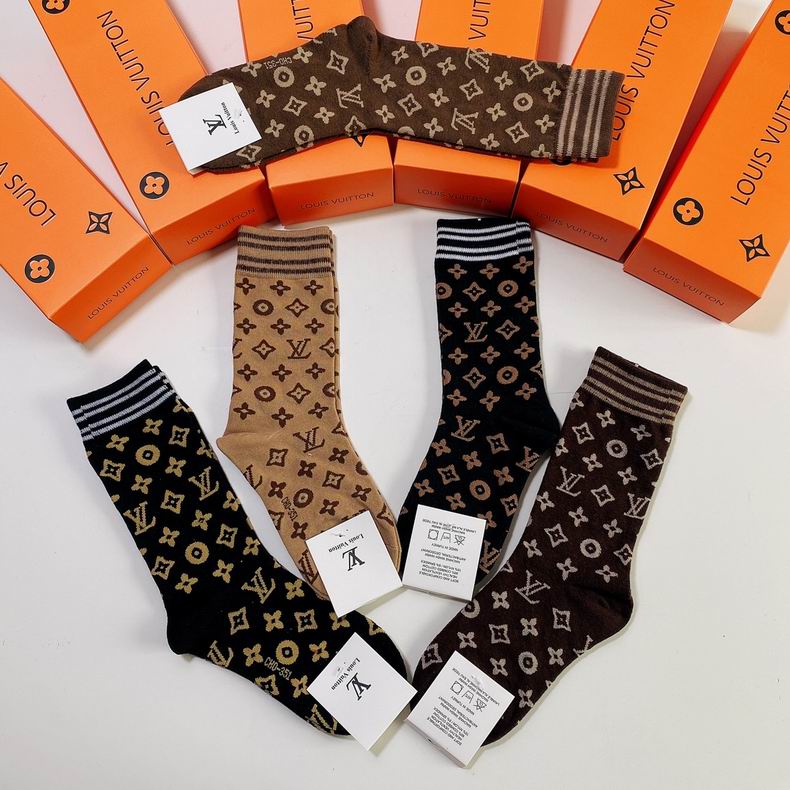 LV socks  (4)