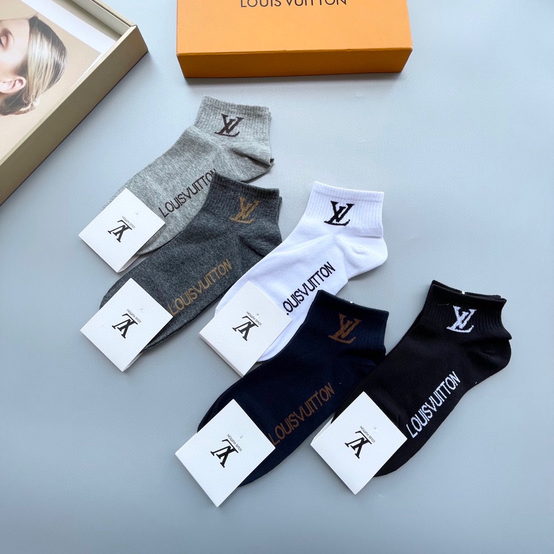 LV socks  (6)