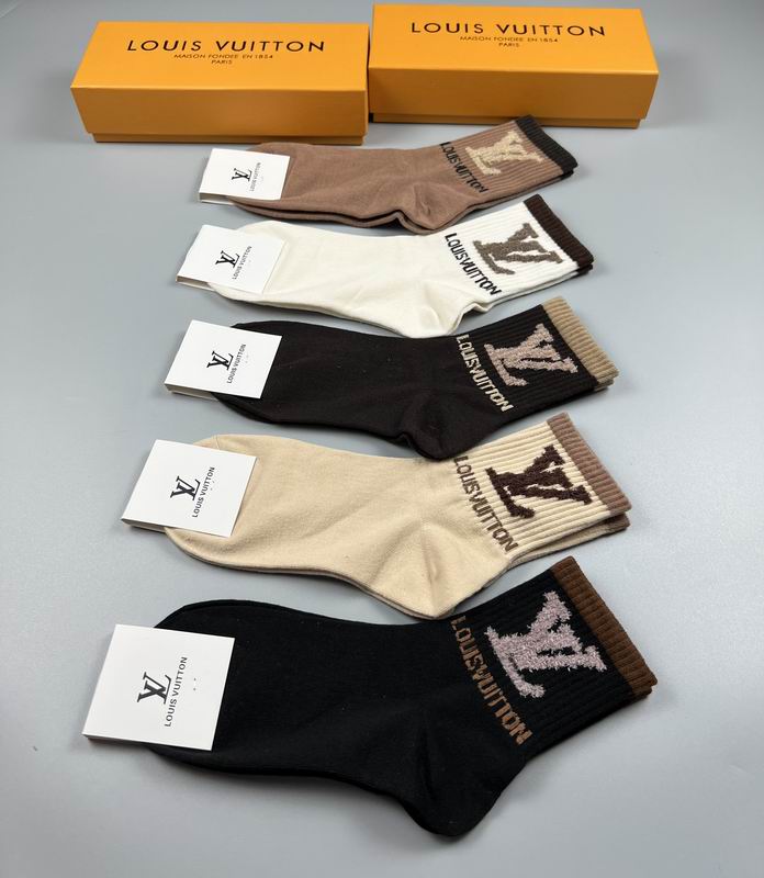 LV socks  (7)