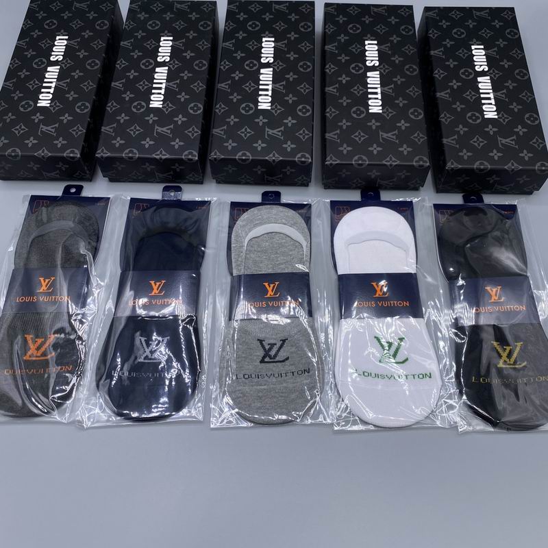 LV socks  (8)