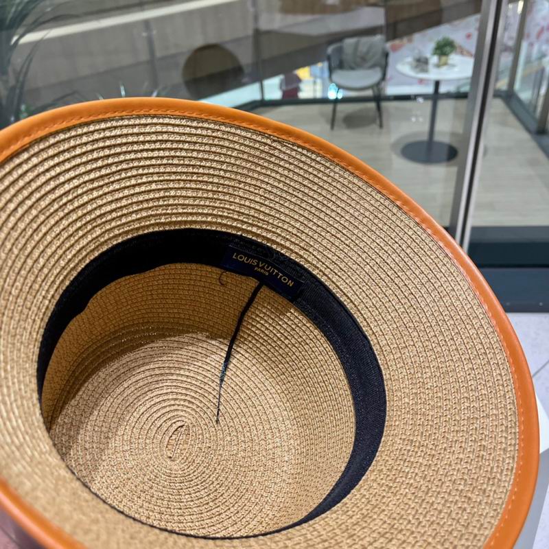 LV top hat (260)
