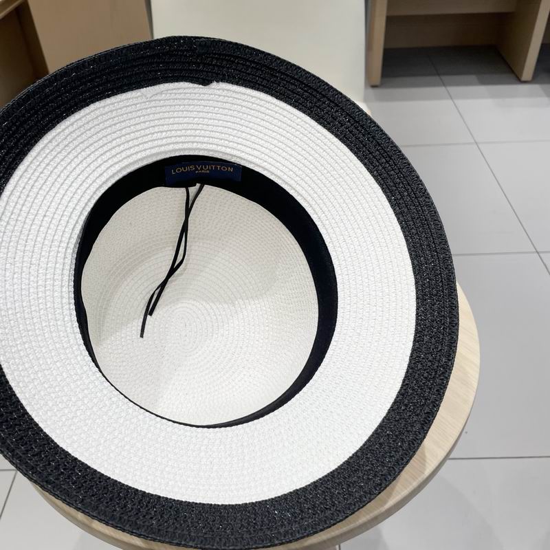 LV top hat (36)