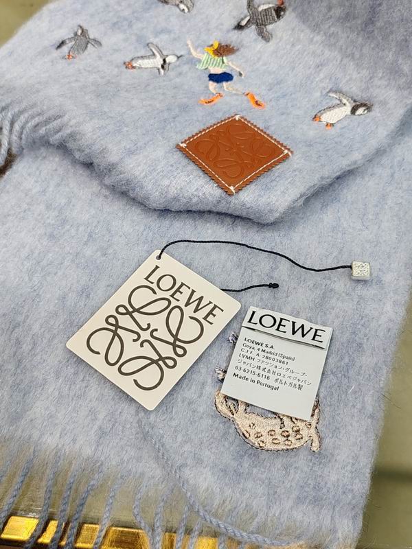 Loewe 185X23cm 63%马海毛35%羊毛2%锦纶 E (12)