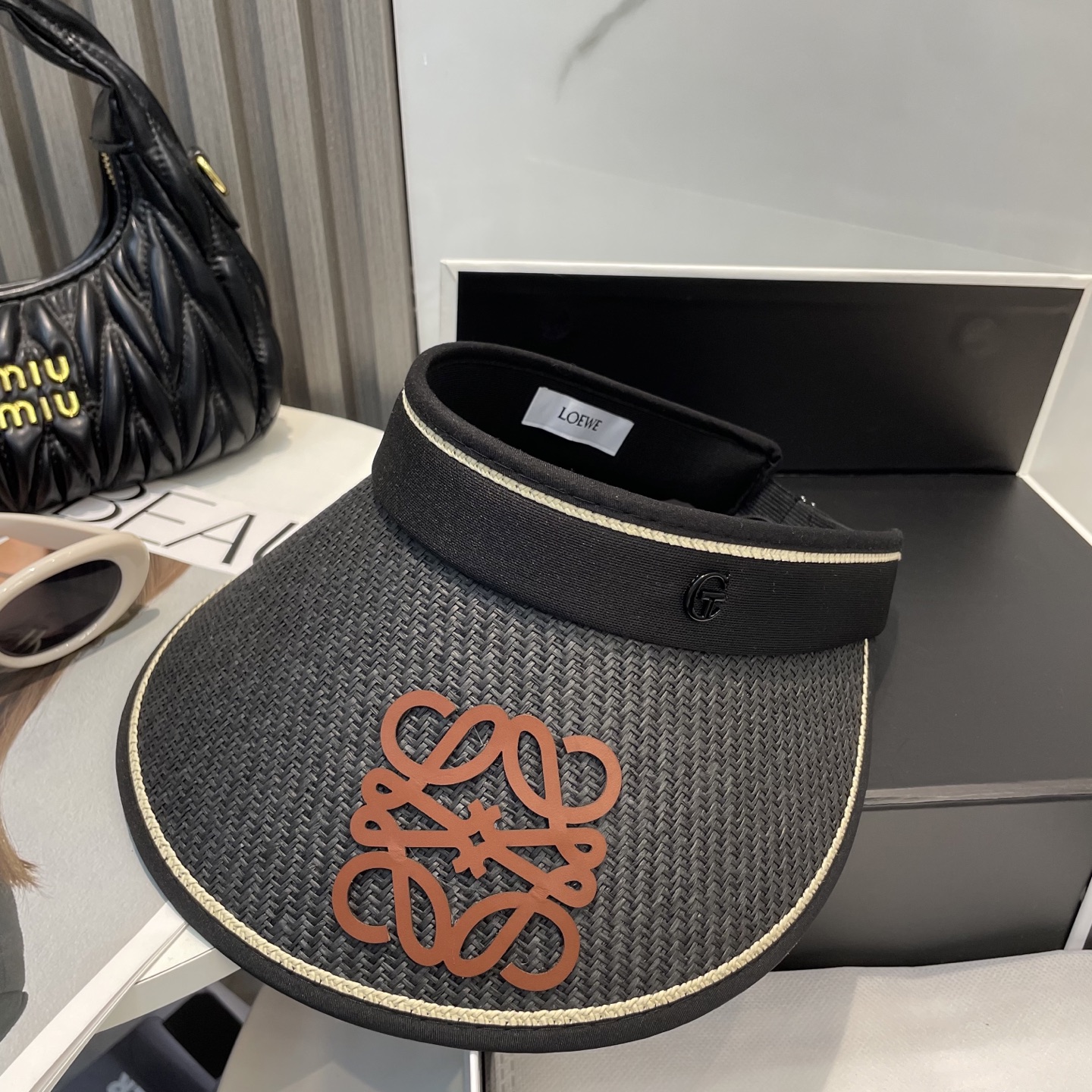 Loewe Visor dx (236)