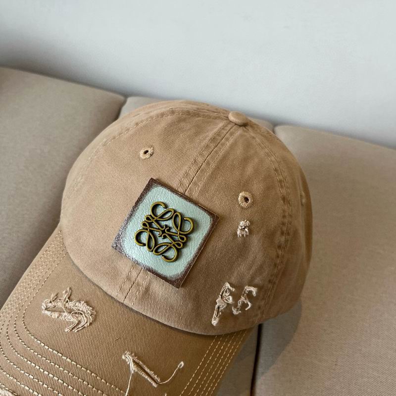 Loewe cap dx (145)